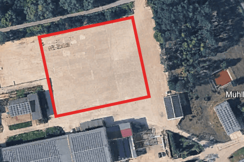 Im Freien · Gesichert in Belgern – LKW oder Busparkplatz